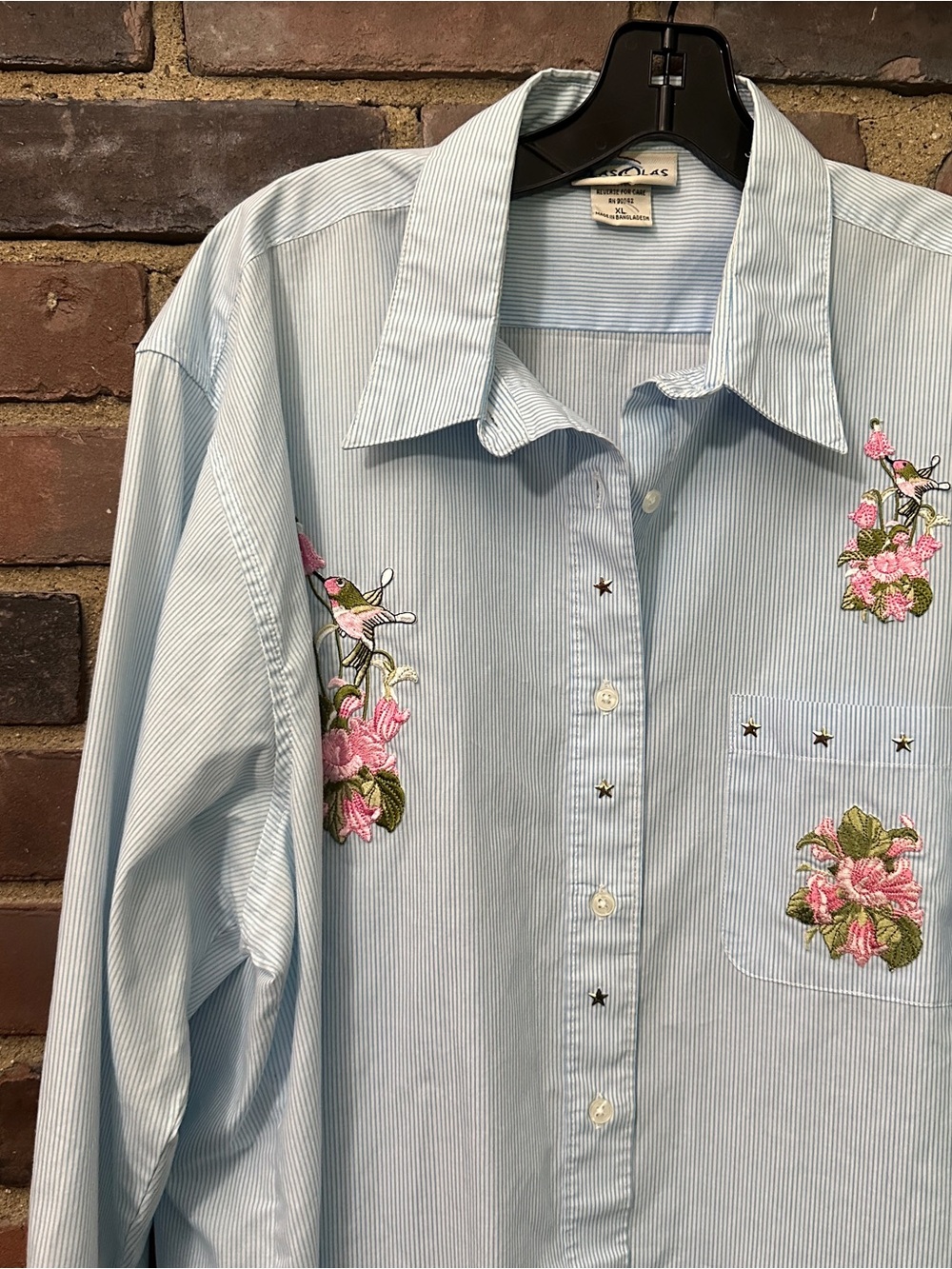 Las Olas Blue Stripped Shirt Tunic Embrorered Flowers XL -32” long / 25” chest